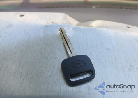 2000 Toyota Tundra z USA, uszkodzony, nr VIN 5TBJN3216YS060685